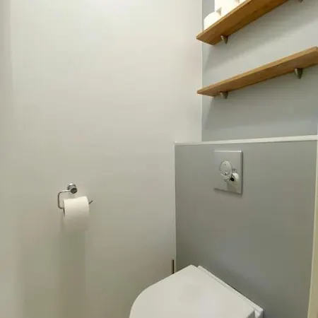 Spacieux 65m2, Avec Piscine Et Parking * Фрежюс